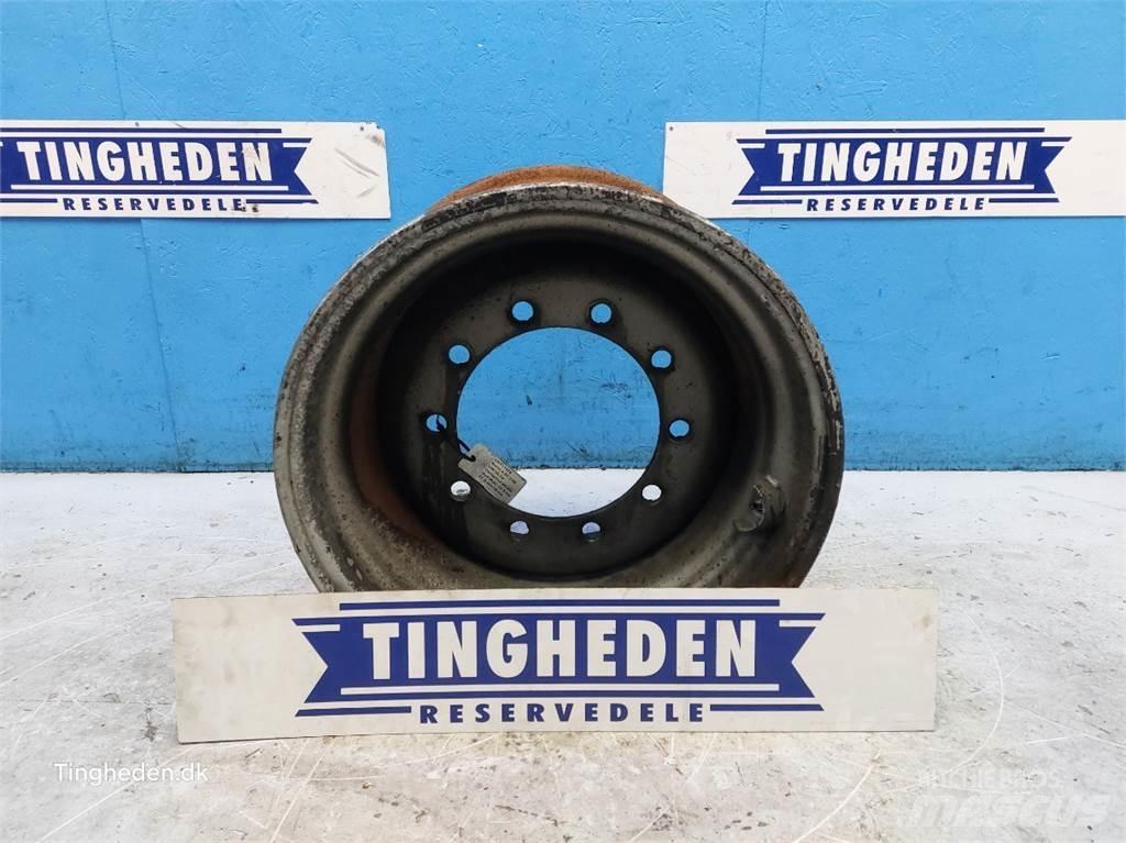 Merlo 24 DW16L24 Banden, wielen en velgen