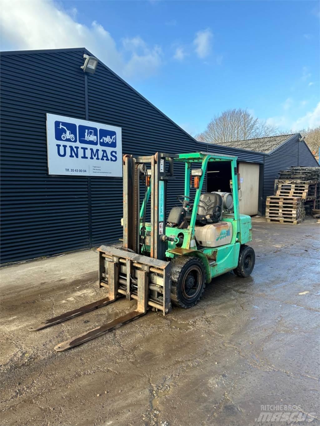 Mitsubishi FG30 LPG heftrucks