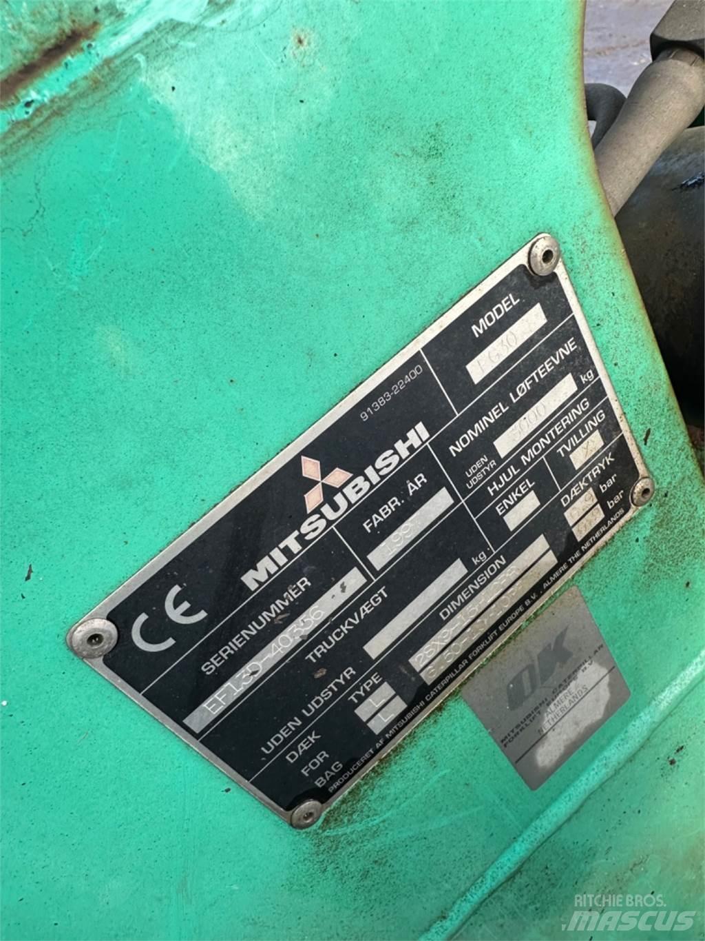 Mitsubishi FG30 LPG heftrucks