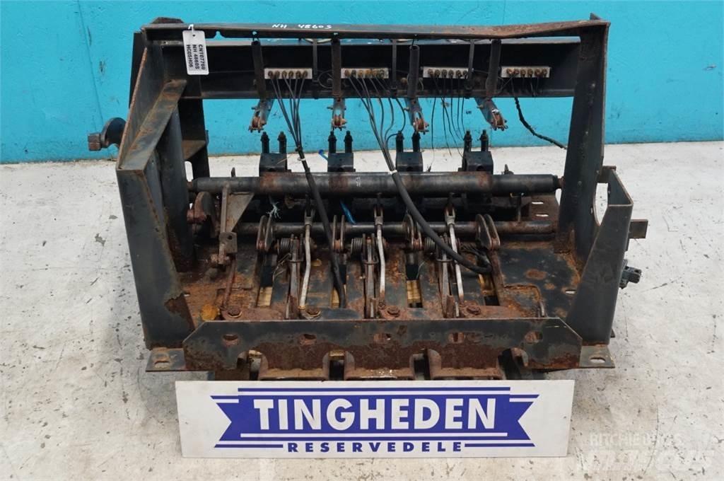 New Holland 4860 Overige hooi- en voedergewasmachines