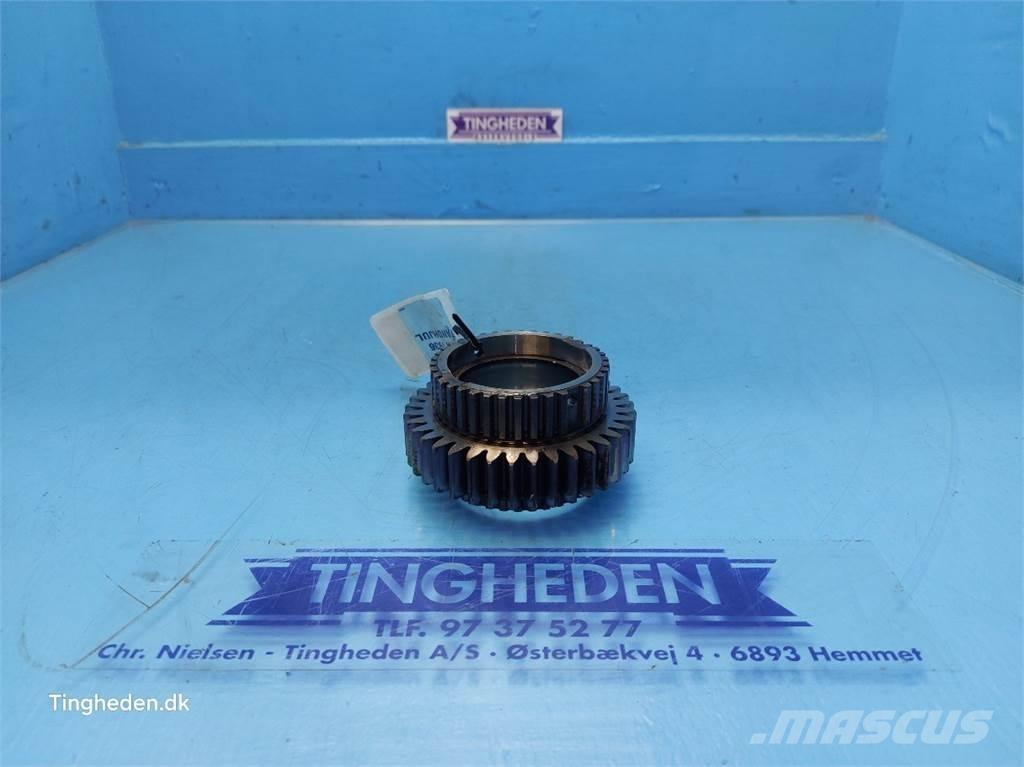 New Holland 6640 Transmissie
