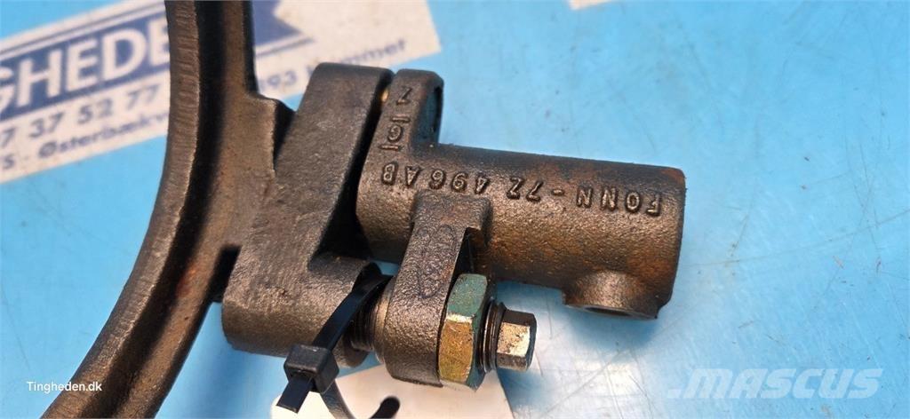 New Holland 8340 Transmissie