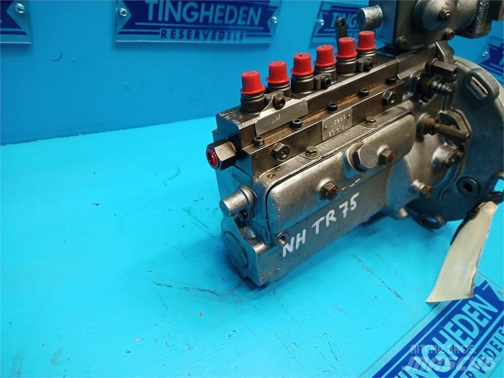 New Holland TR75 Motoren