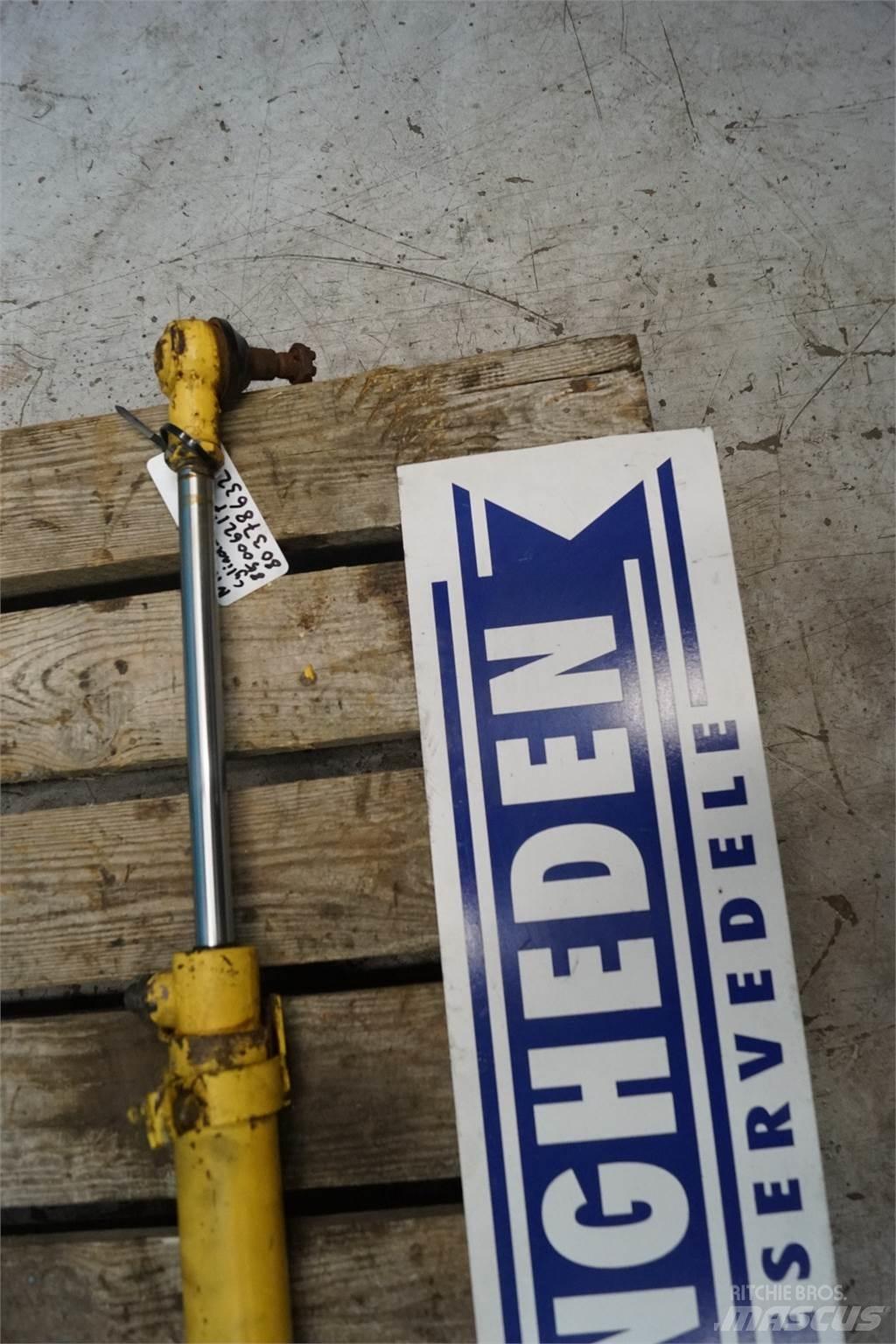 New Holland TX68 Hydraulics