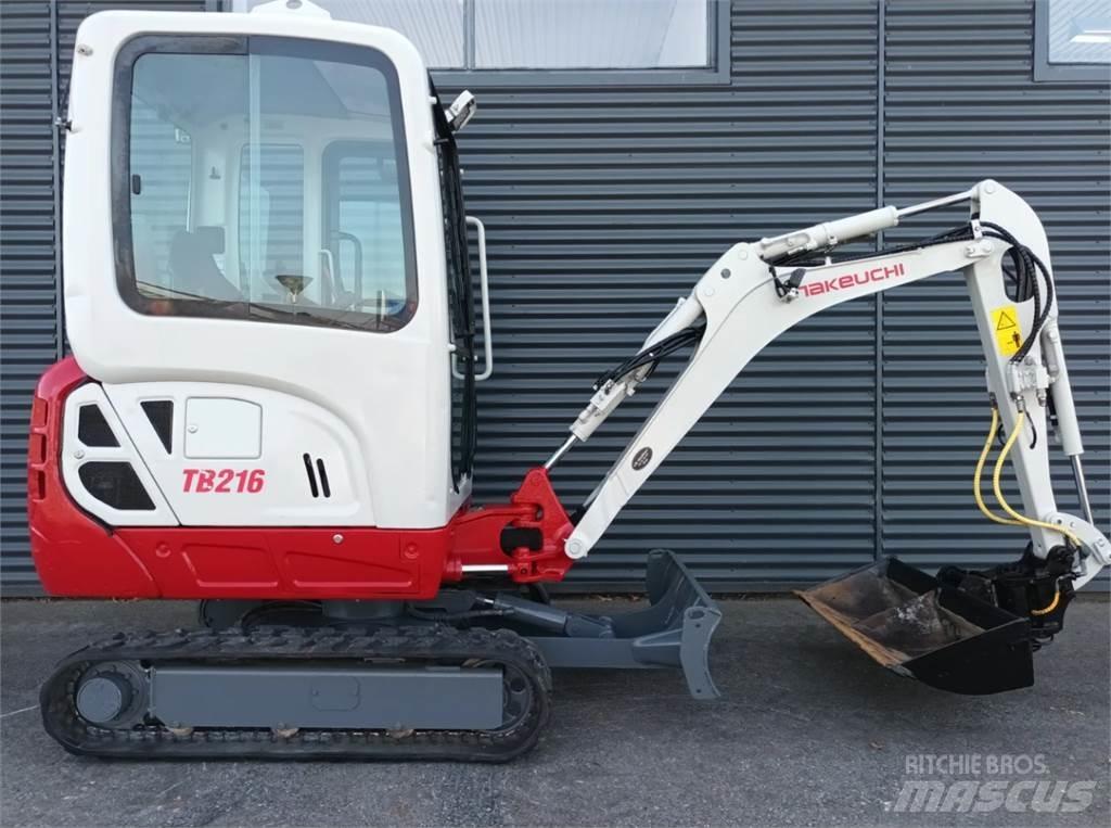 Takeuchi tb216 Minigraafmachines < 7t