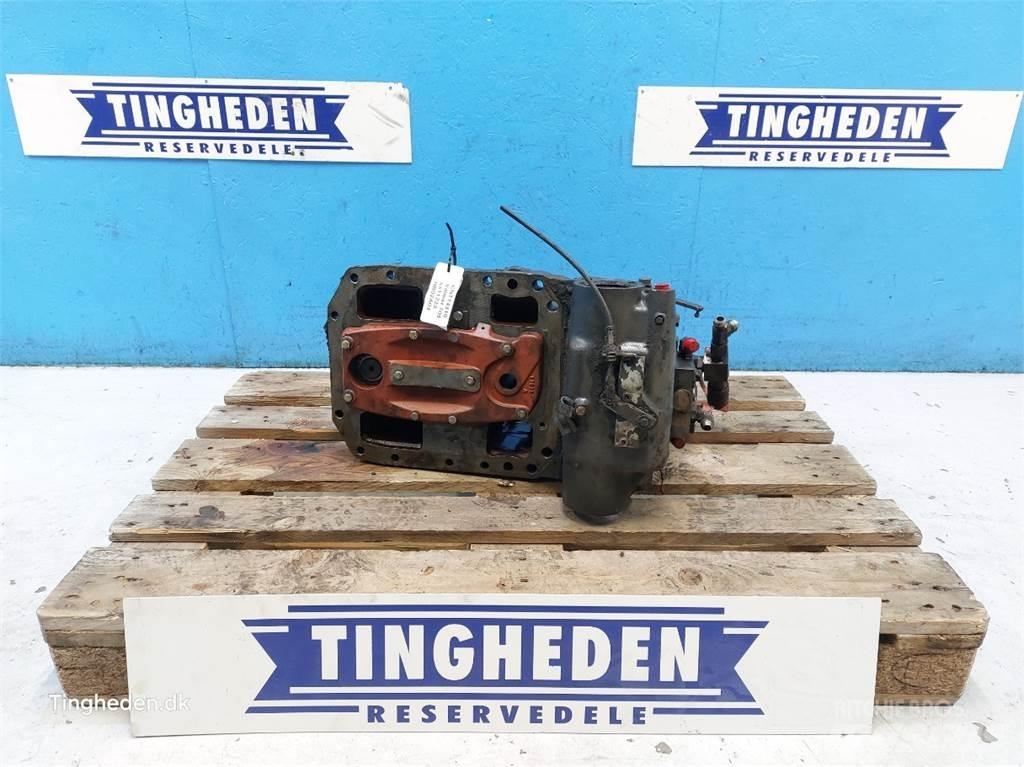 Valmet 705 Transmissie