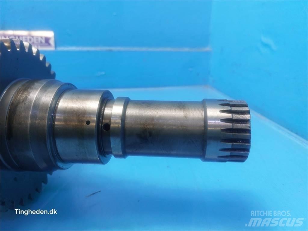 Valmet 8050 Transmissie