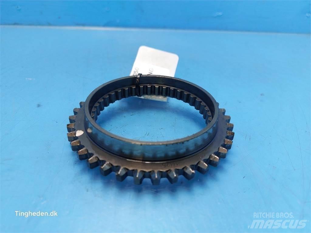 Valmet 8050 Transmissie