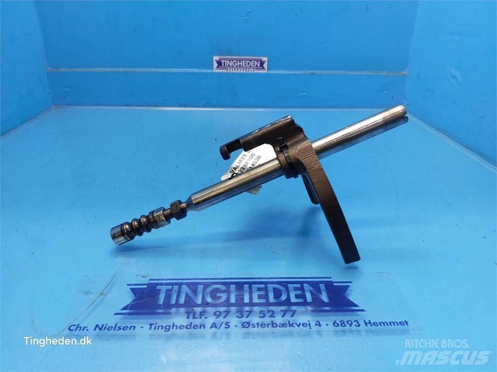 Valmet 8050 Transmissie