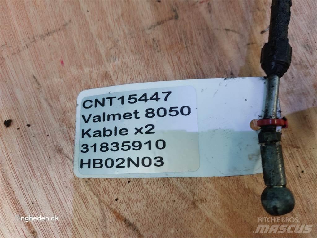 Valmet 8050 Cabine en interieur