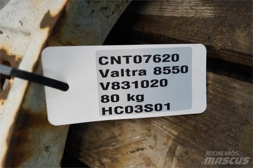 Valtra 8550 Frontgewichten