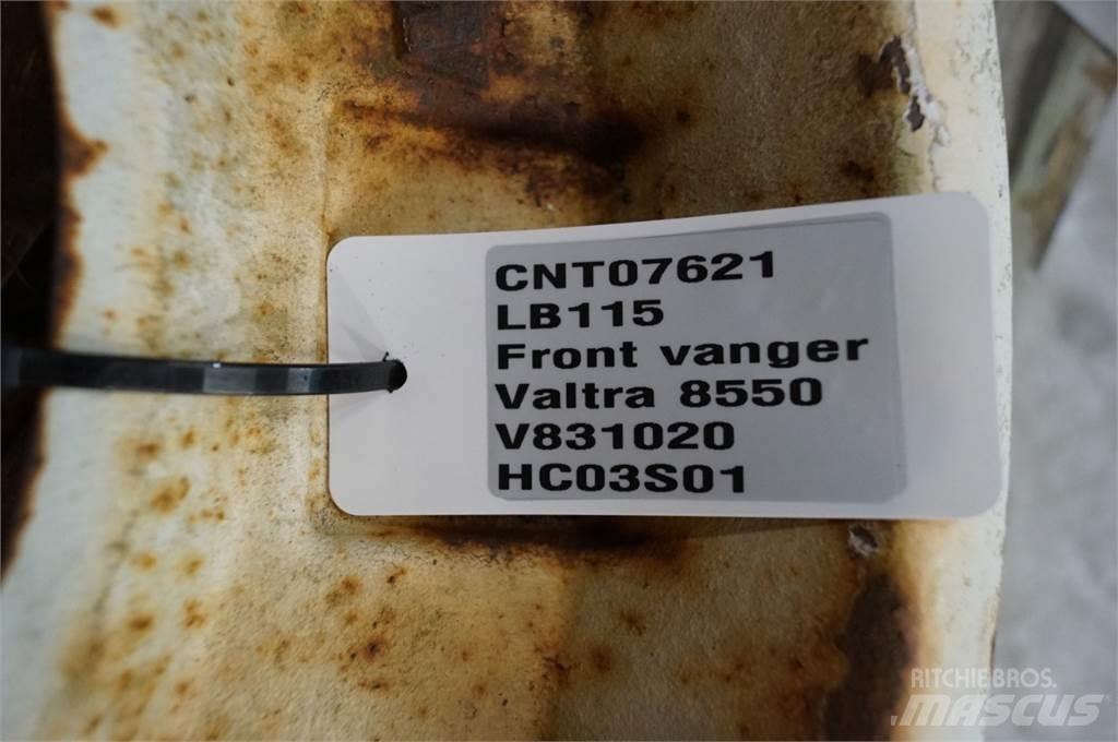 Valtra 8550 Frontgewichten