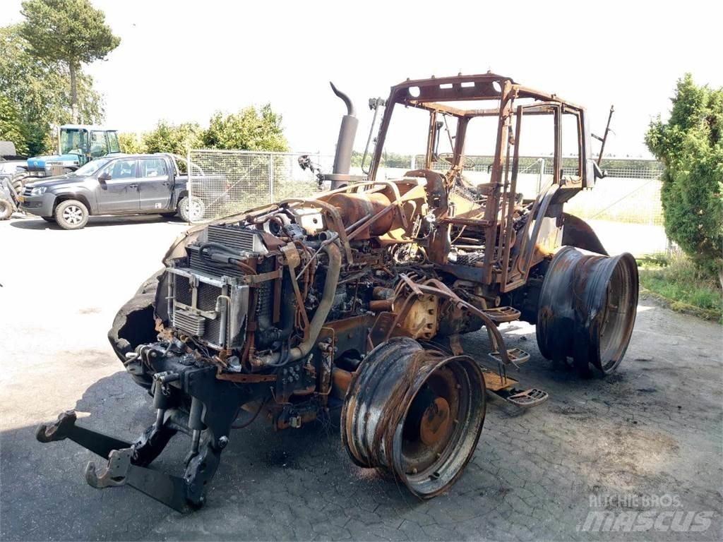 Valtra T213 Tractoren