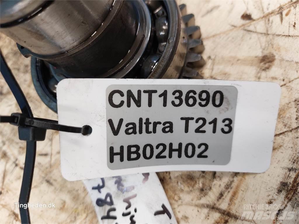 Valtra T213 Transmissie