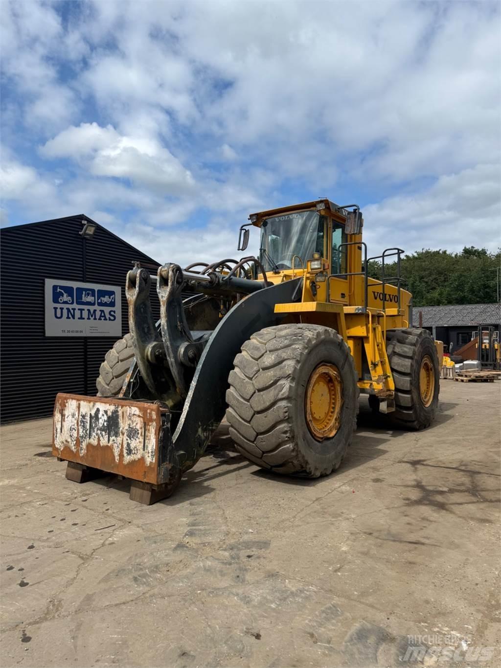 Volvo L330D Wielladers