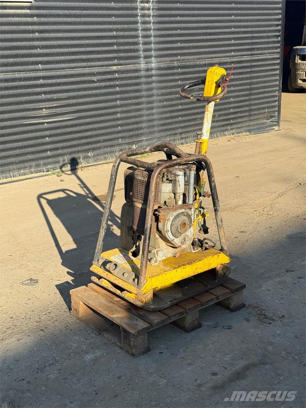 Wacker DPU2950 Trilmachines