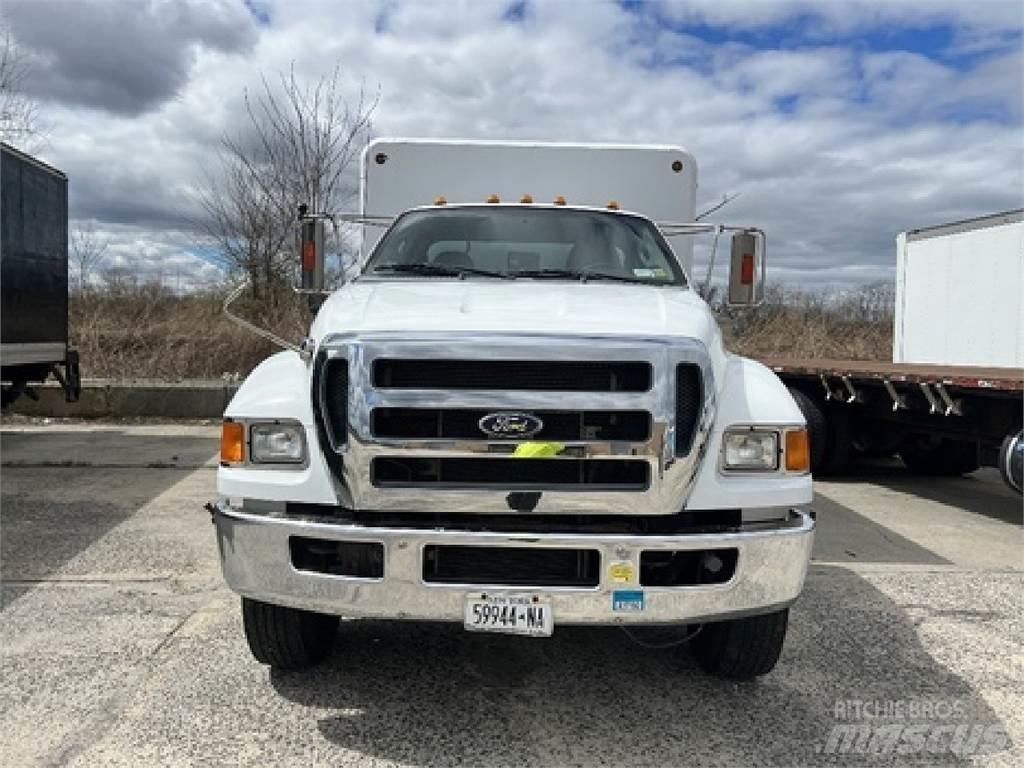 Ford F750 Drankenwagen