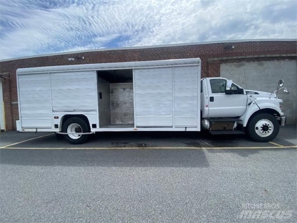 Ford F750 Drankenwagen