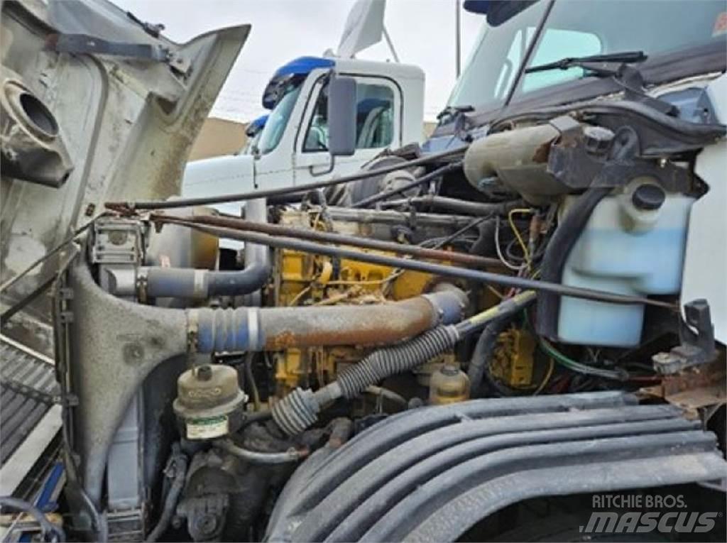 Freightliner C120 Trekkers