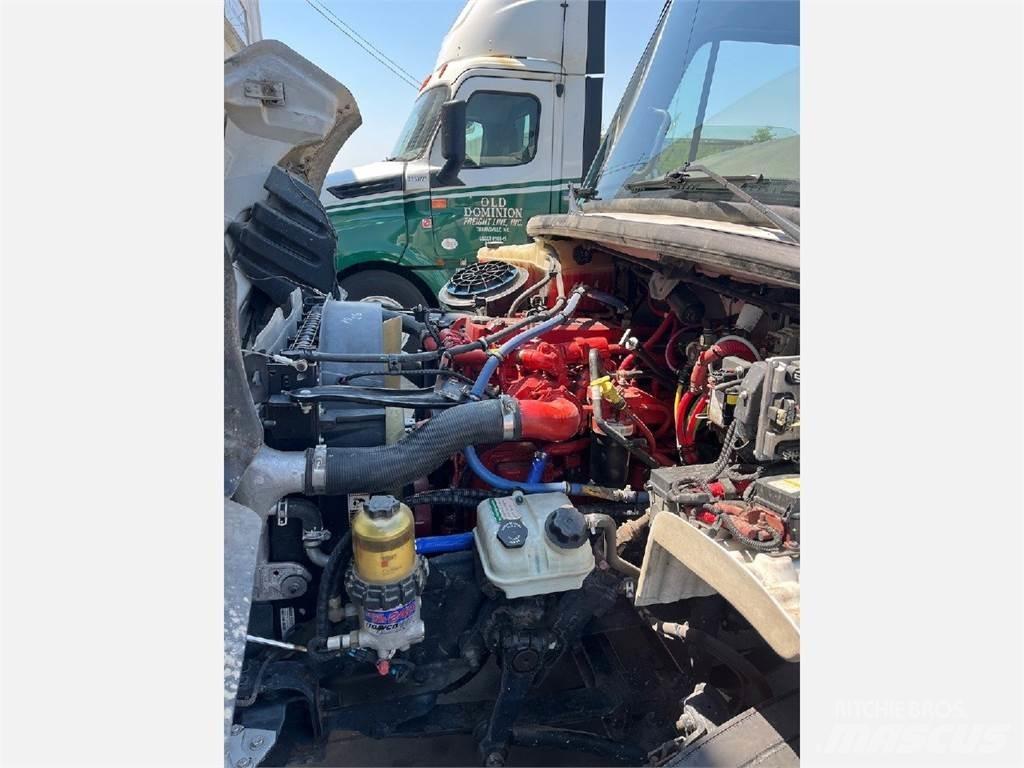 Freightliner M2 Drankenwagen