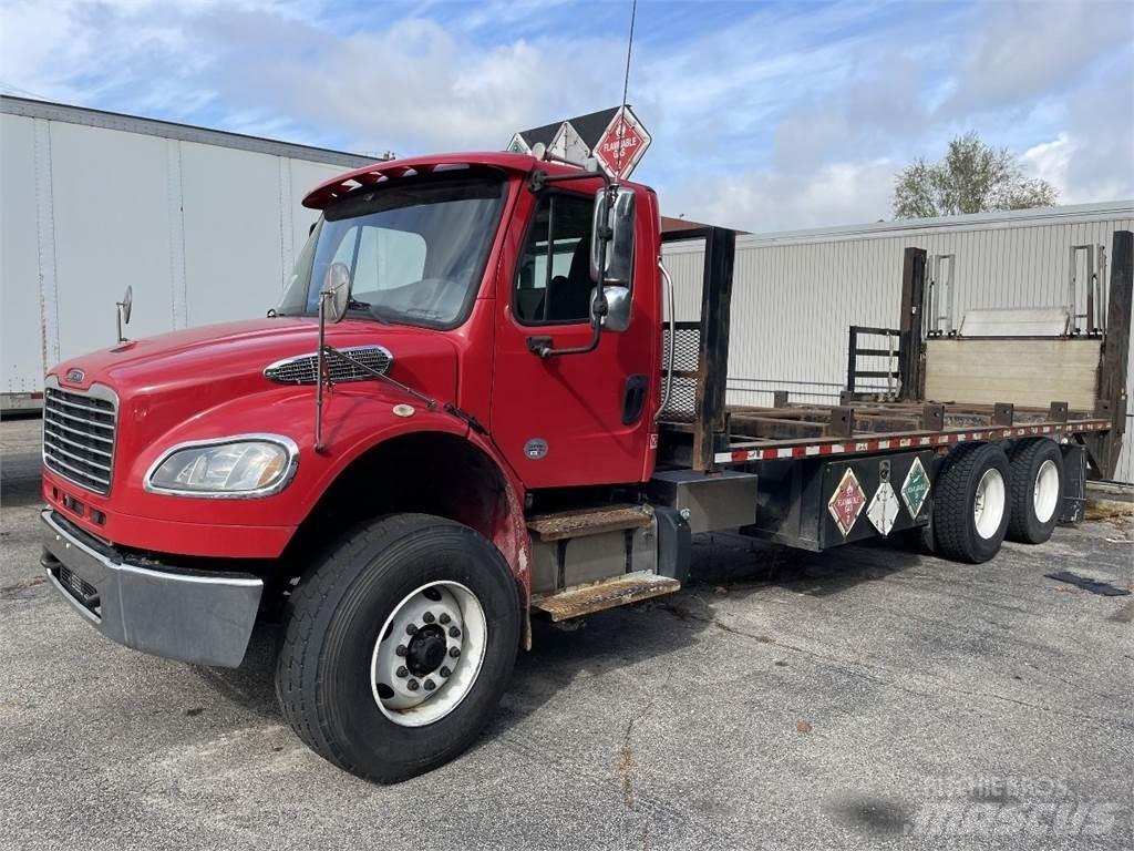 Freightliner M2 Chassis met cabine