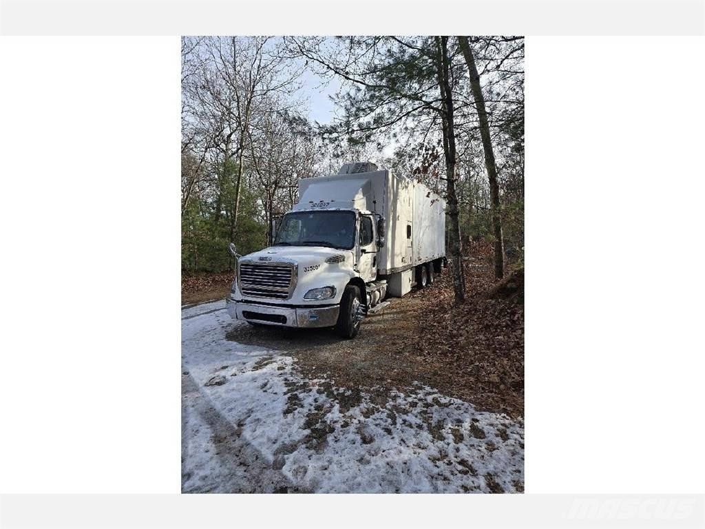 Freightliner M2-112 Bakwagens met gesloten opbouw