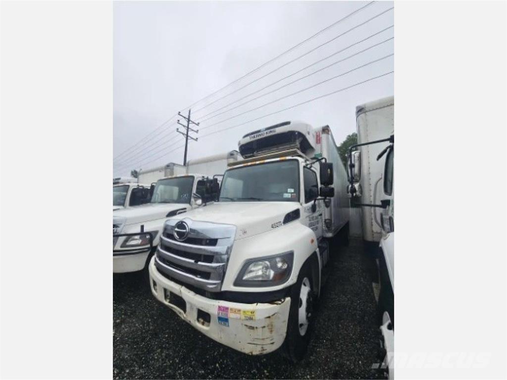Hino 338 Koelwagens