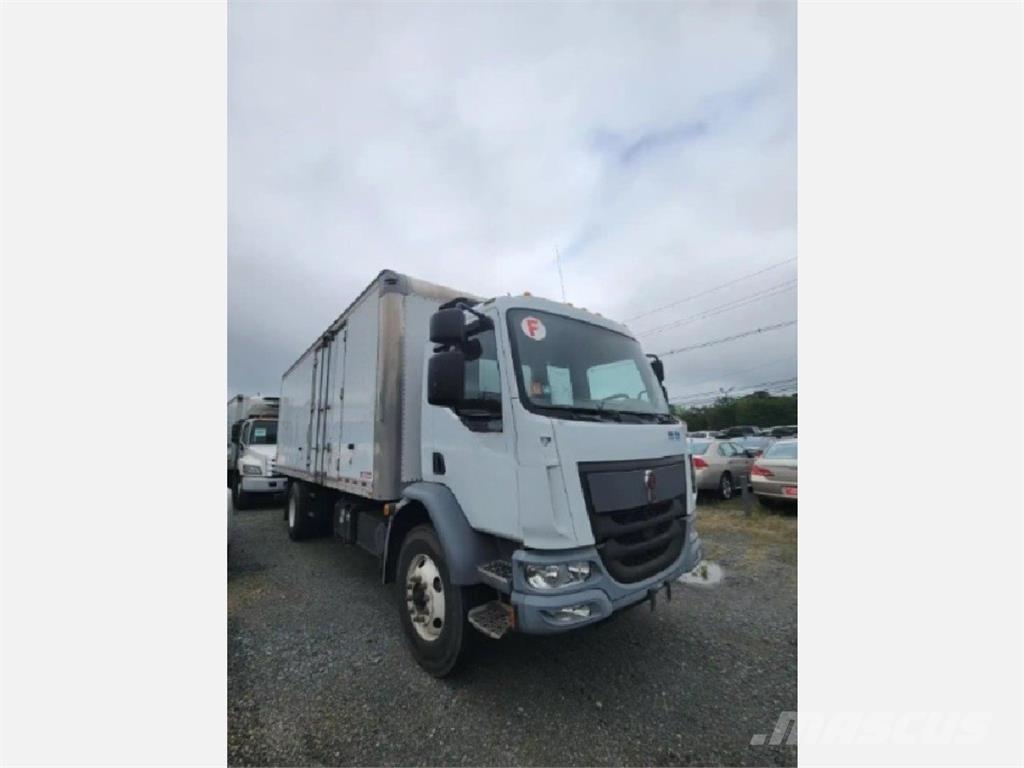 Kenworth K270 Bakwagens met gesloten opbouw