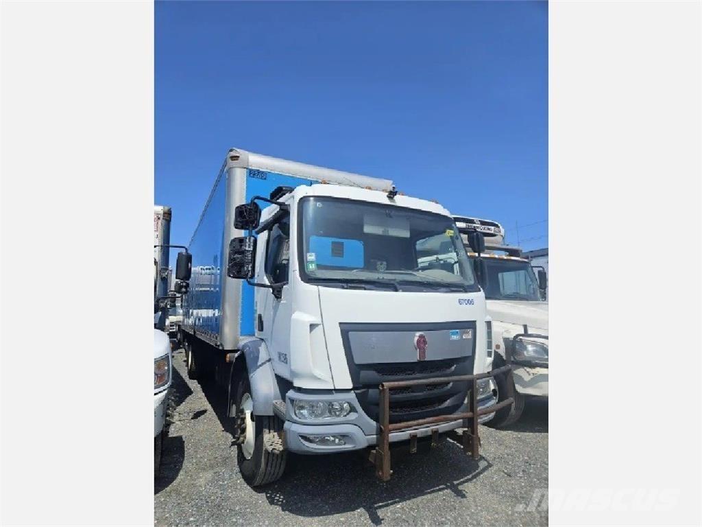 Kenworth K370 Bakwagens met gesloten opbouw