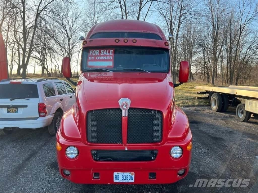 Kenworth T-2000 Trekkers