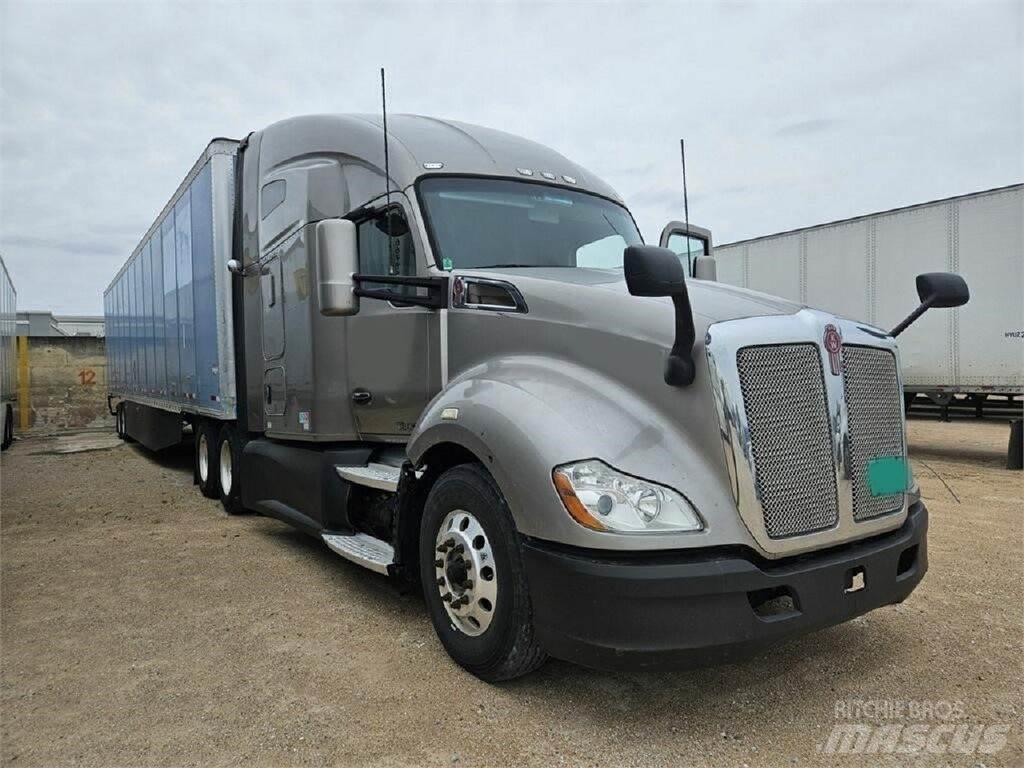 Kenworth T680 Trekkers