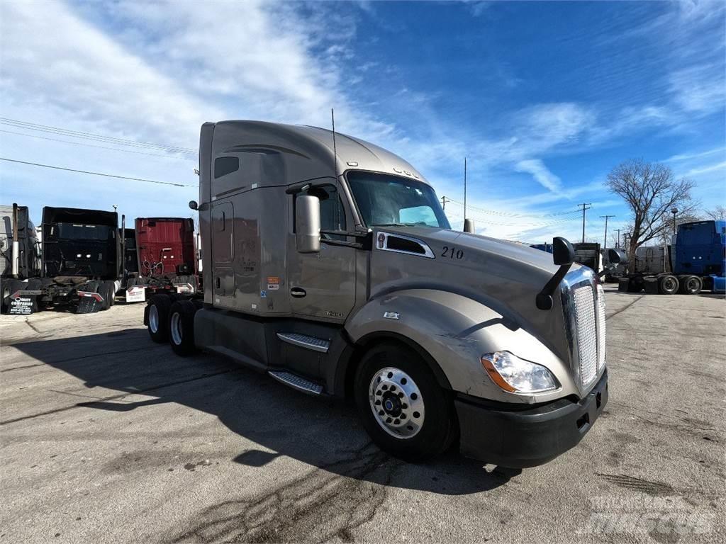 Kenworth T680 Trekkers