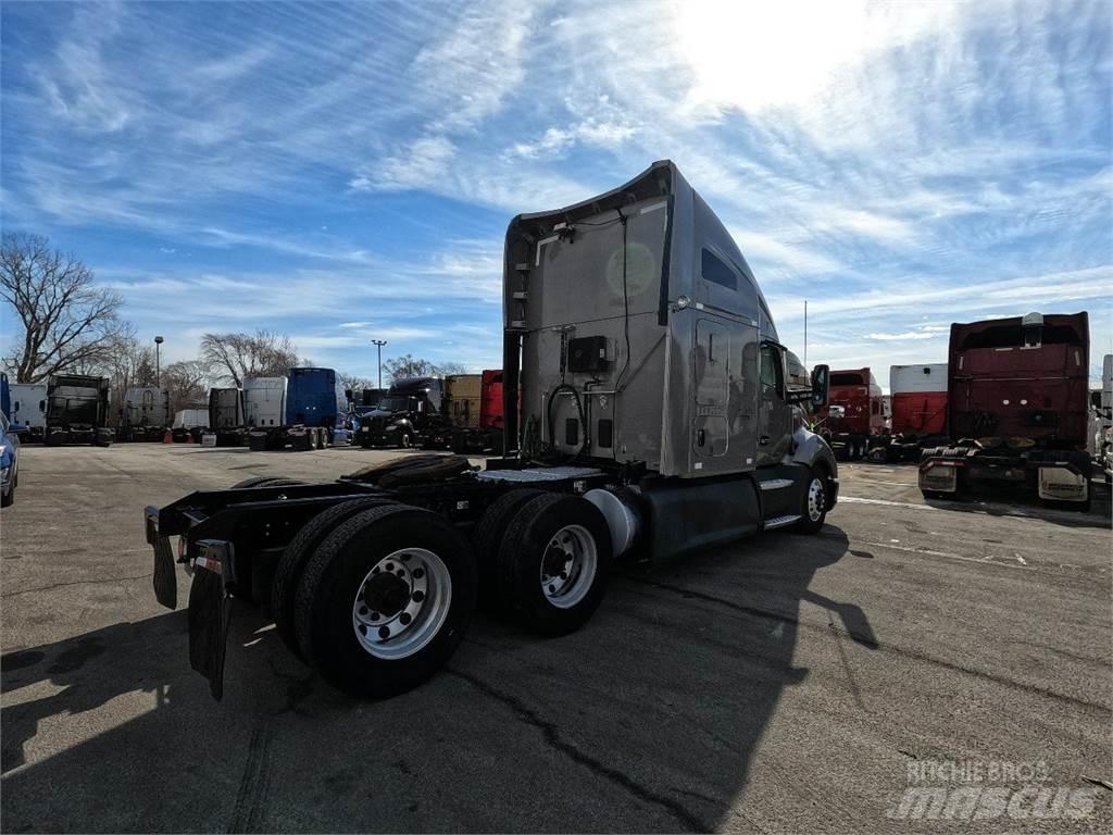 Kenworth T680 Trekkers