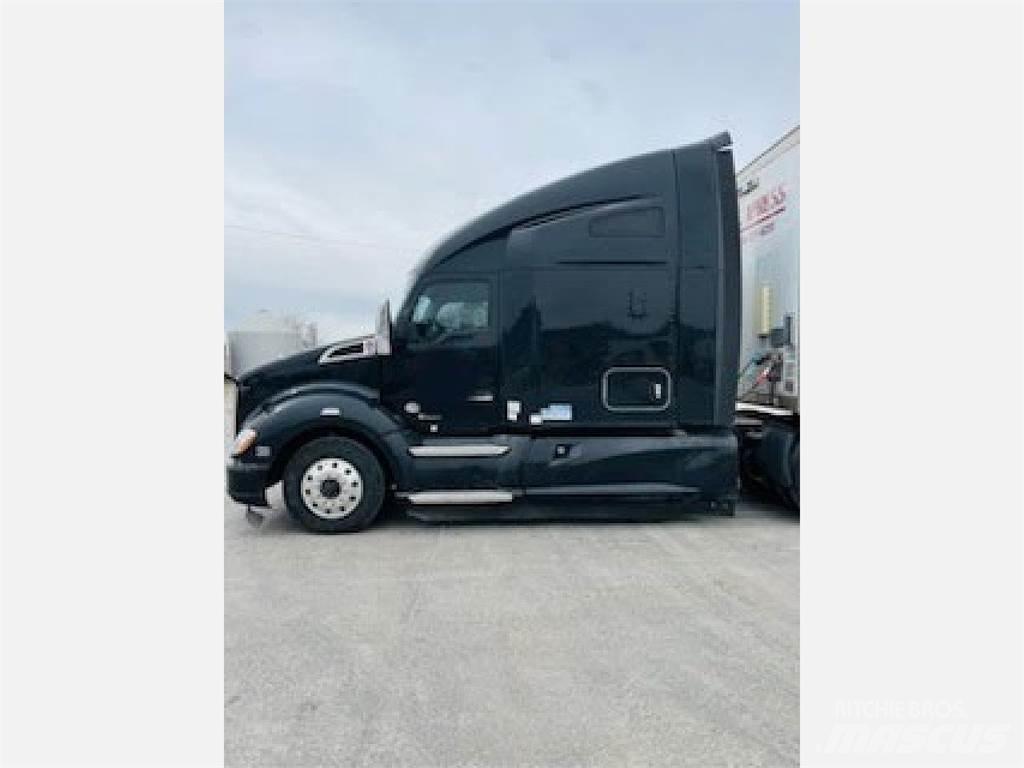 Kenworth T680 Trekkers