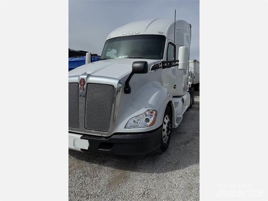 Kenworth T680 Trekkers