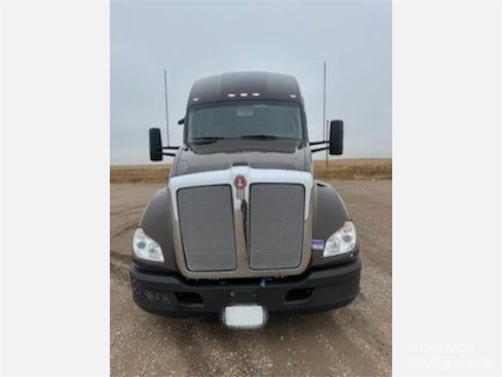 Kenworth T680 Trekkers