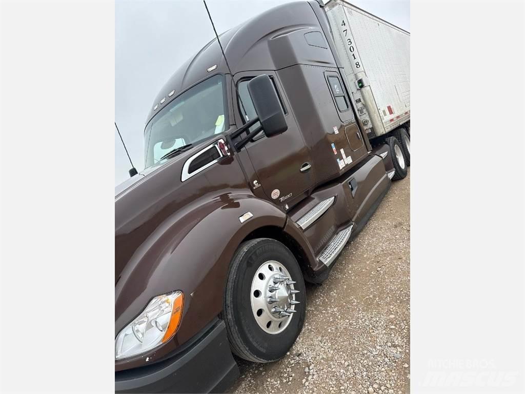 Kenworth T680 Trekkers
