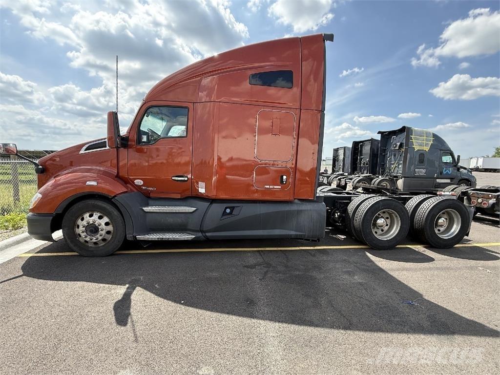 Kenworth T680 Trekkers