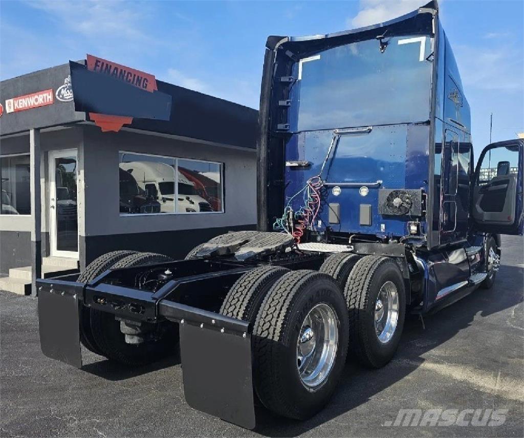 Kenworth T680 Trekkers