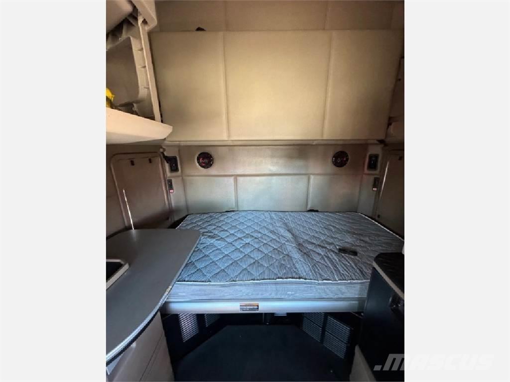 Kenworth T680 Trekkers
