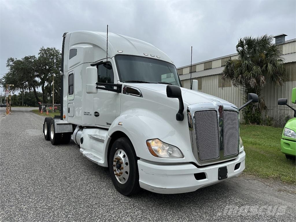 Kenworth T680 Trekkers
