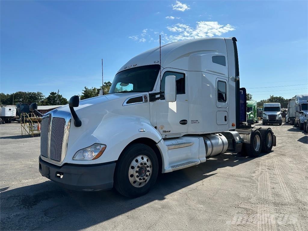 Kenworth T680 Trekkers