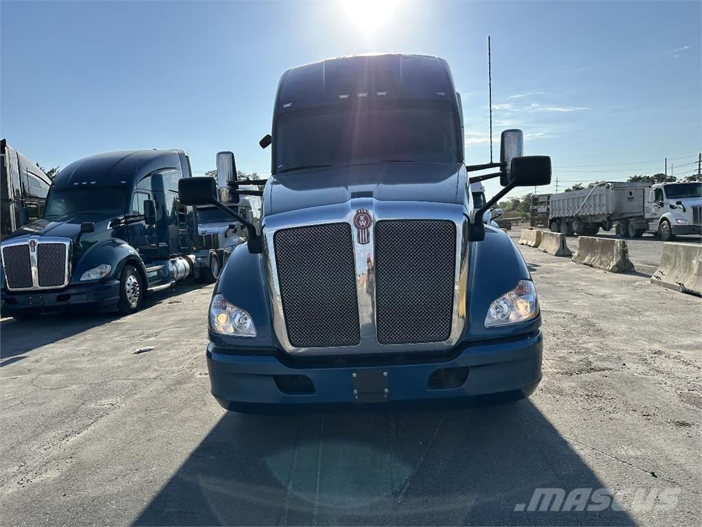 Kenworth T680 Trekkers