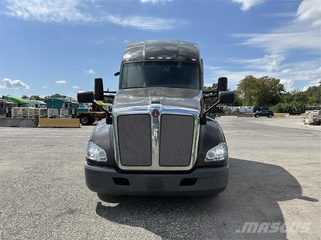 Kenworth T680 Trekkers