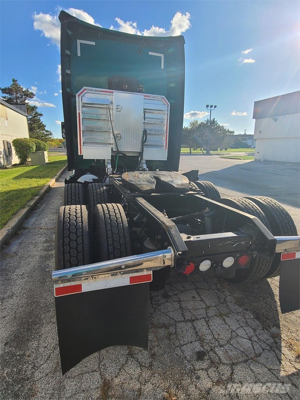 Kenworth T680 Trekkers