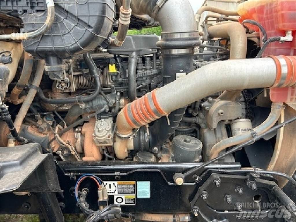 Kenworth T880 Trekkers