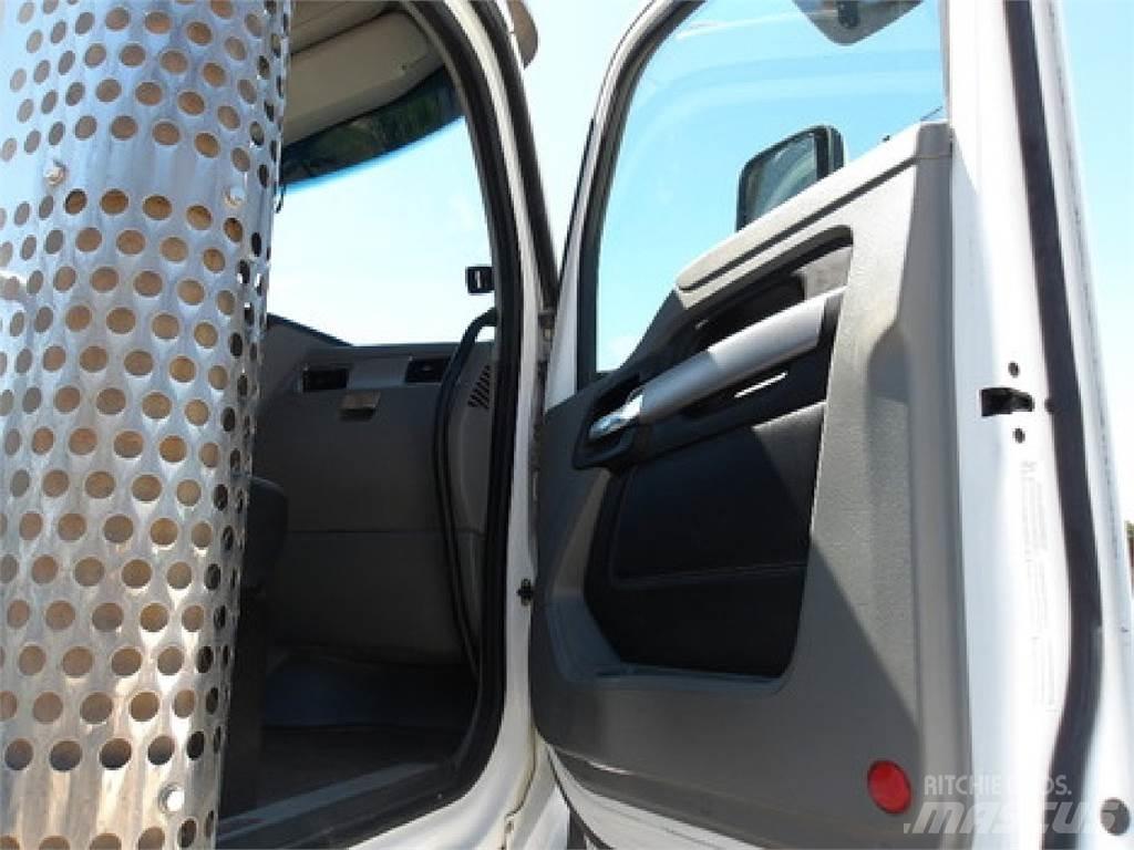 Kenworth T880 Trekkers