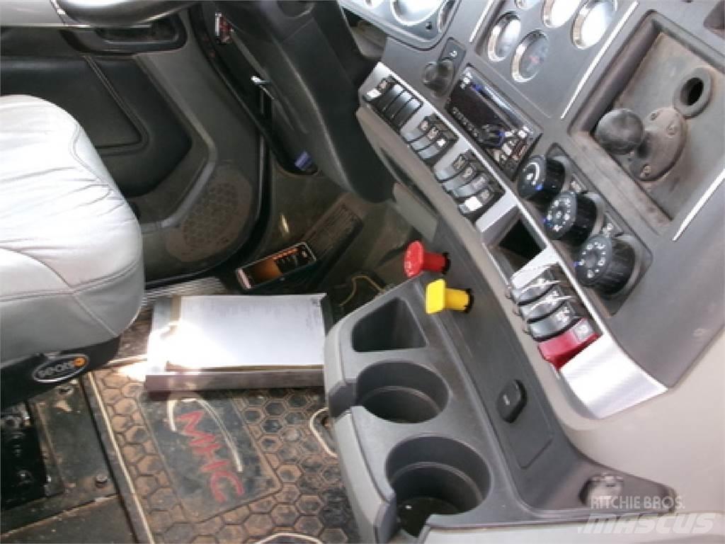 Kenworth T880 Trekkers