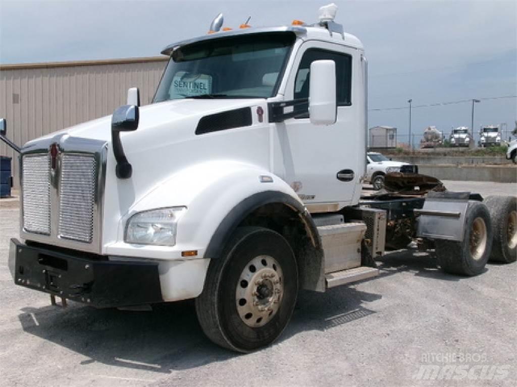 Kenworth T880 Trekkers