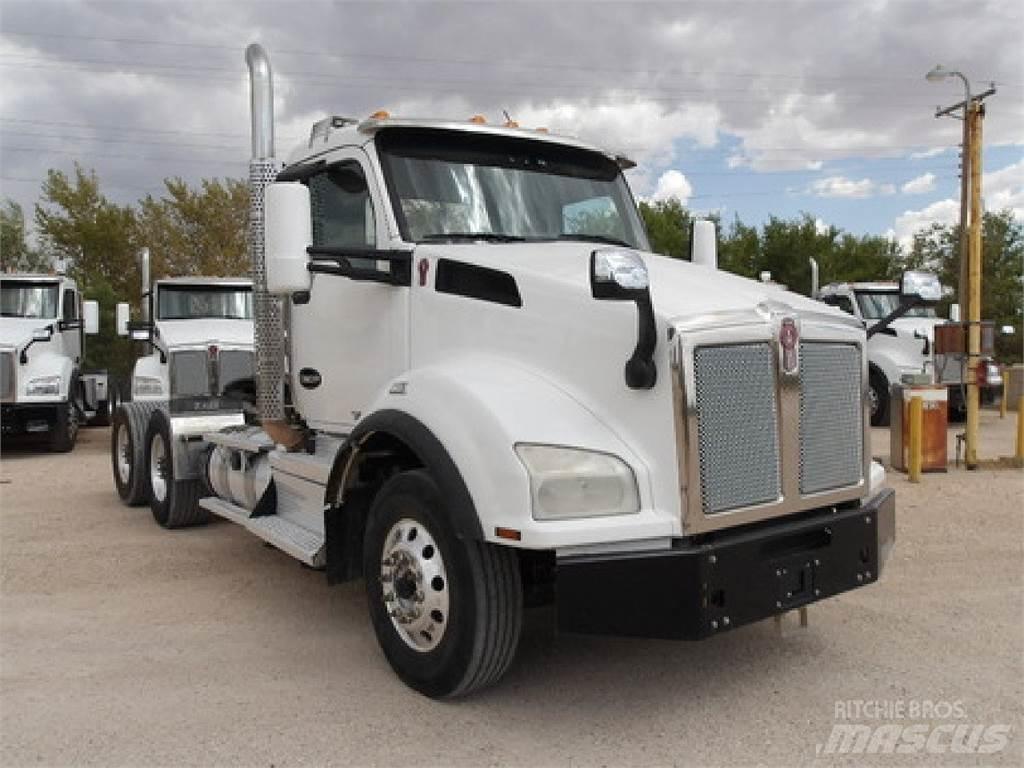 Kenworth T880 Trekkers
